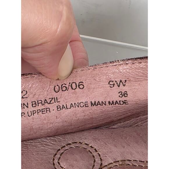 CLARKS Shoes Artisan Flats Comfort Brown Suede SlipOn Embroidered Women Size 9W - Picture 12 of 15